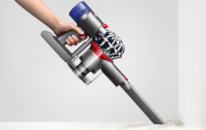 The Dyson V8 Fluffy cordless vacuum cleaner | Dyson Shop